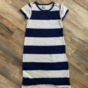 Old navy size 6/7 girls